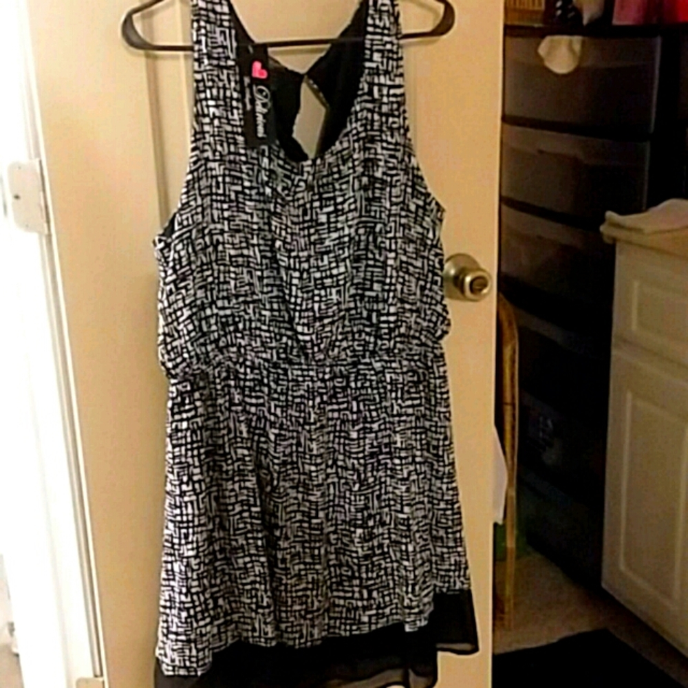 Love Delirious Los Angeles Summer Dress  Sz 2X